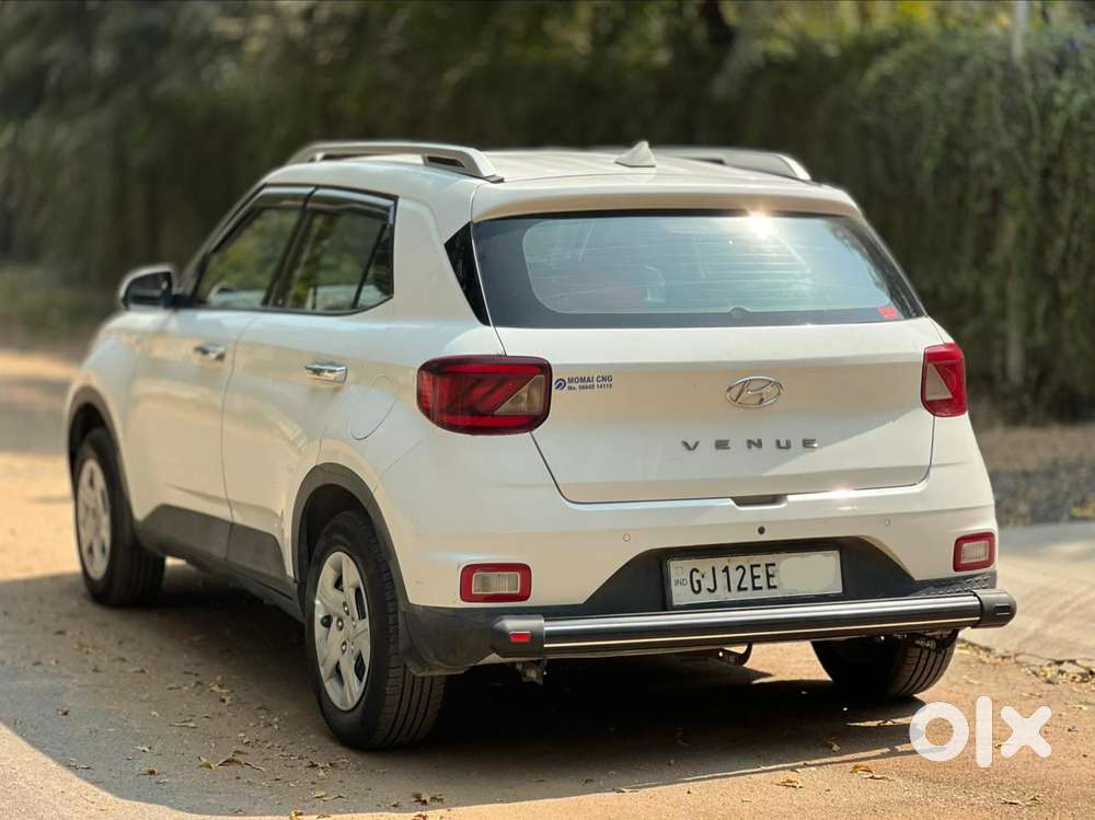 Hyundai Venue S, 2020, Cng & Hybrids