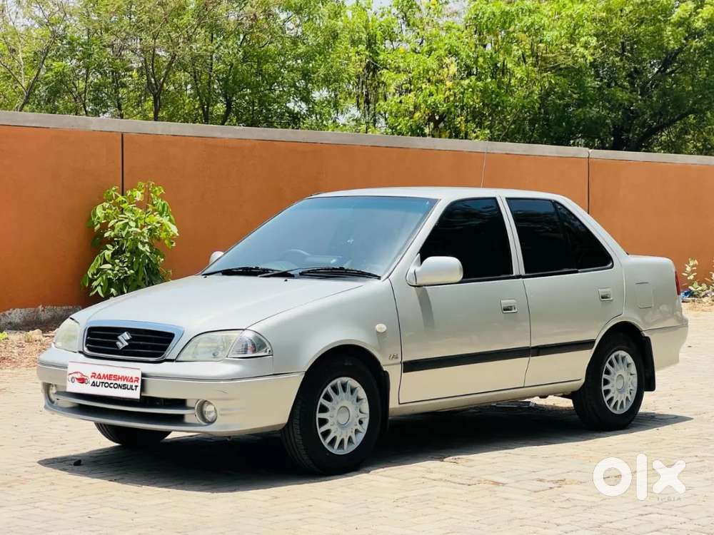 Maruti Suzuki Esteem Vxi - Bsiii, 2005, Petrol