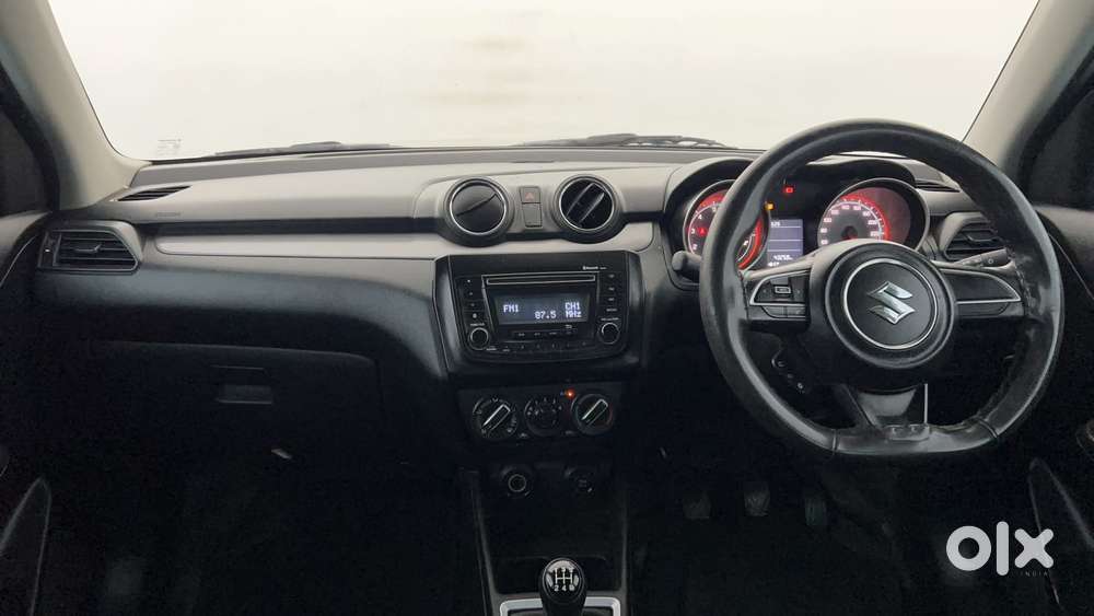 Maruti Suzuki Swift Vvt Vxi, 2018, Petrol