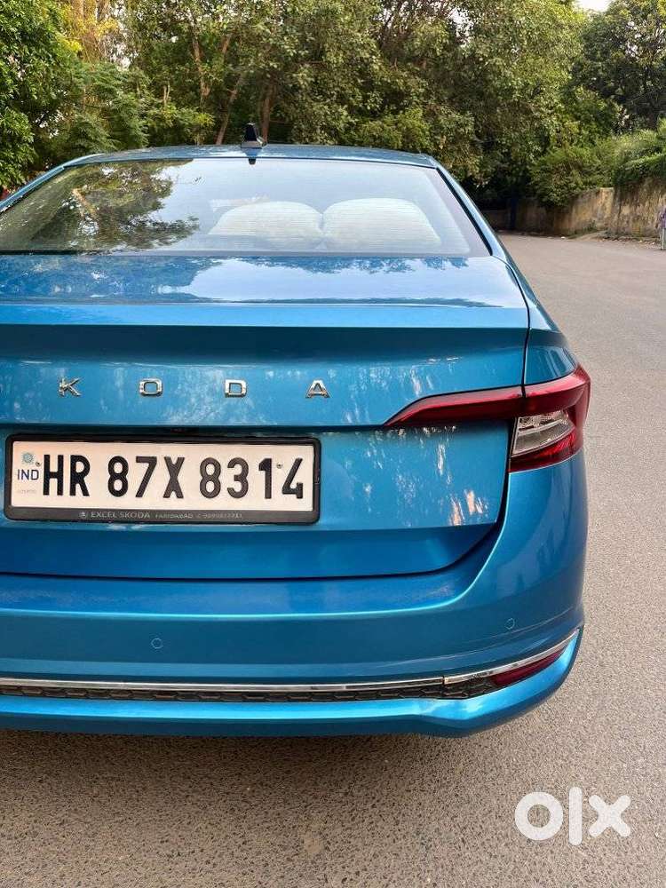 Skoda Slavia 1.0 Tsi Style At, 2022, Petrol