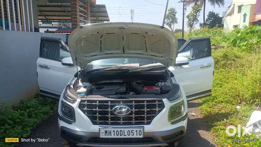 Hyundai Venue 2020 Diesel 121210 Km Driven