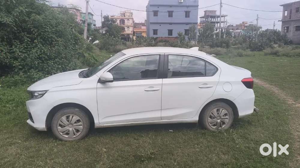 Honda Amaze 2024 Petrol  Manual
