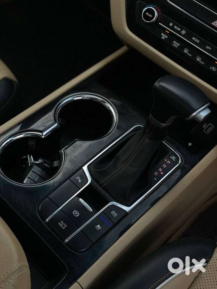 Kia Carnival Limousine, 2021, Diesel