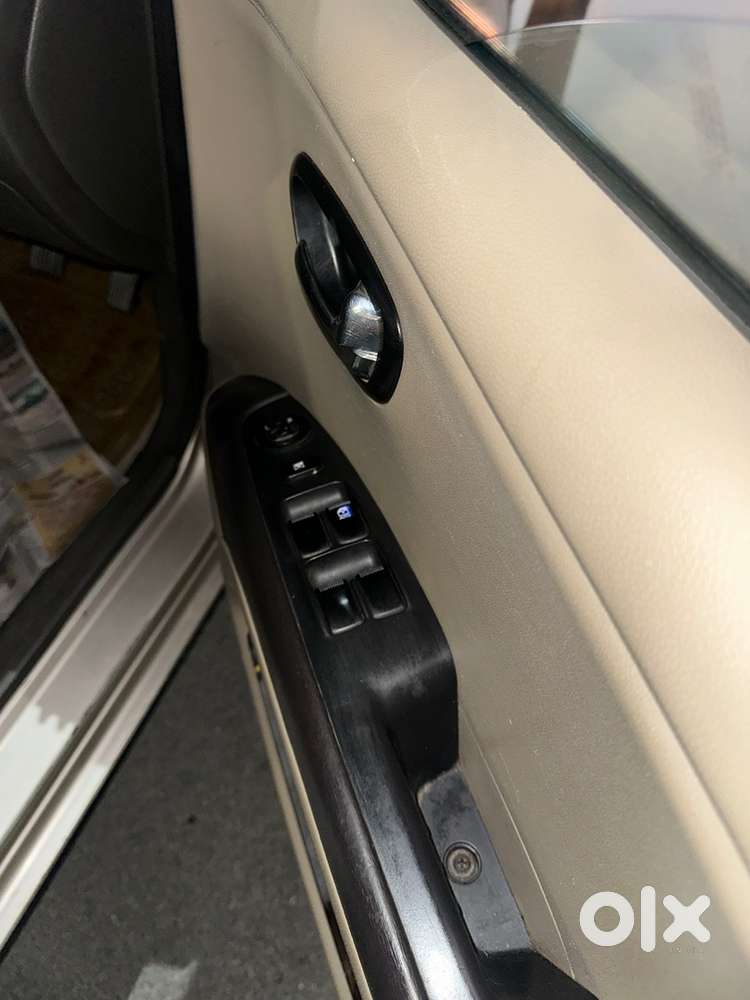 Hyundai Petrol Manual 2011