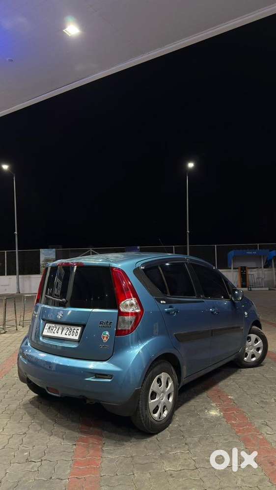 Maruti Suzuki Ritz 2011 Diesel 122000 Km Driven