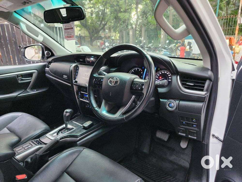 Toyota Fortuner 4x2 At 2.8 Diesel, 2022, Diesel