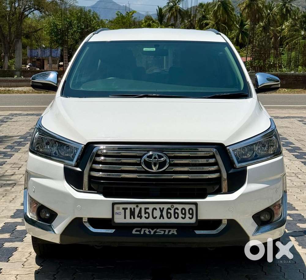 Toyota Innova Crysta 2.4 G Mt 7 Str, 2023, Diesel