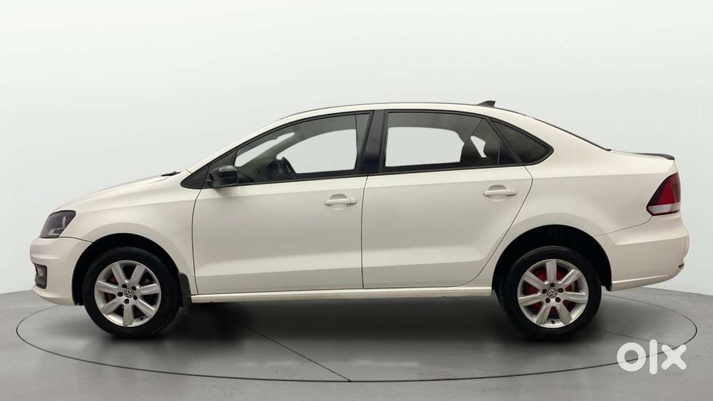 Volkswagen Vento 1.6 Highline, 2016, Petrol
