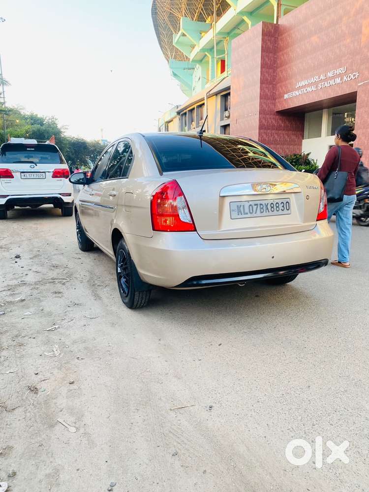 Hyundai Verna 2009 Petrol Manual