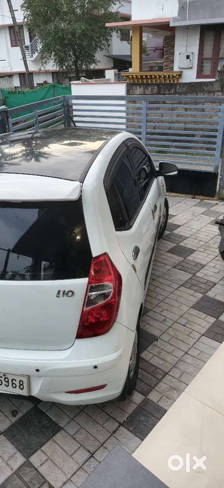 Hyundai I10 Sportz 2011 Petrol