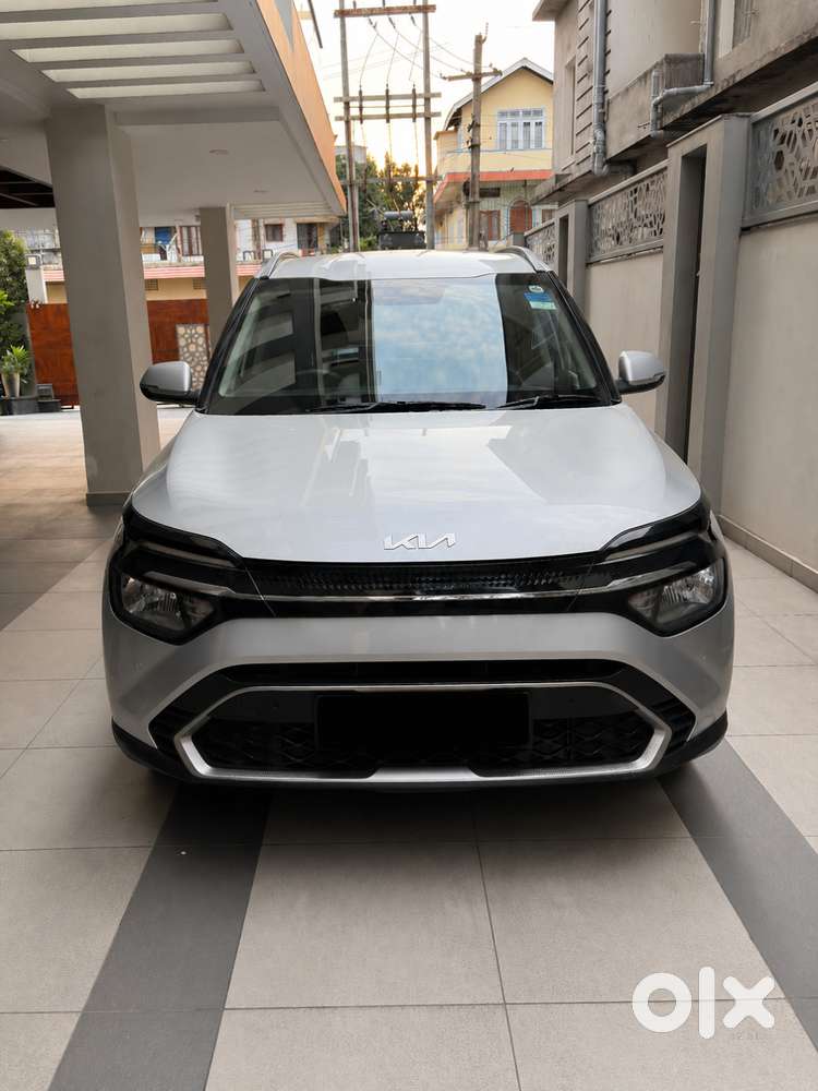 Kia Carens – Premium Family Car  Single Owner  Excellent Condition