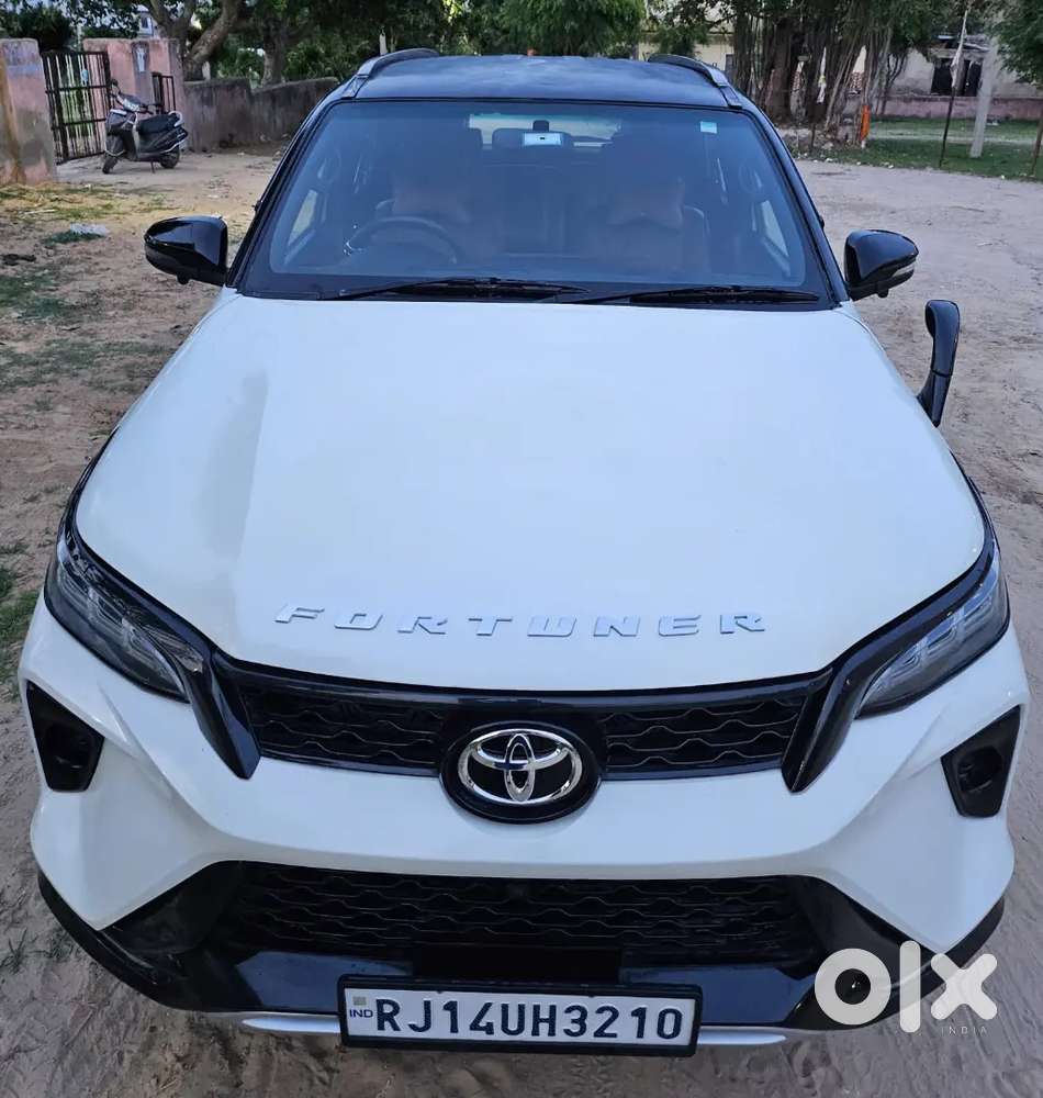 Toyota Fortuner Lagender Converted