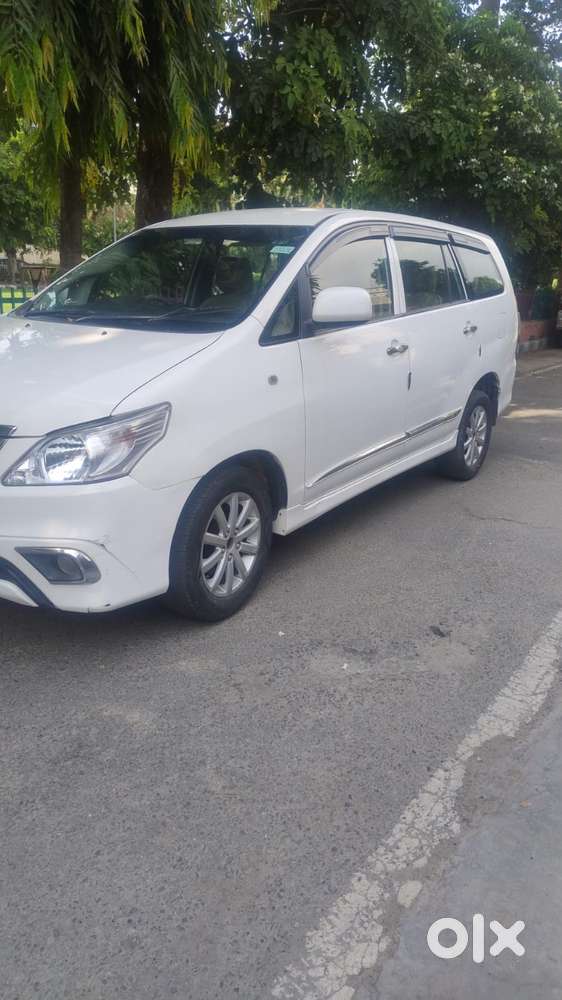 Toyota Innova, 2015, Diesel