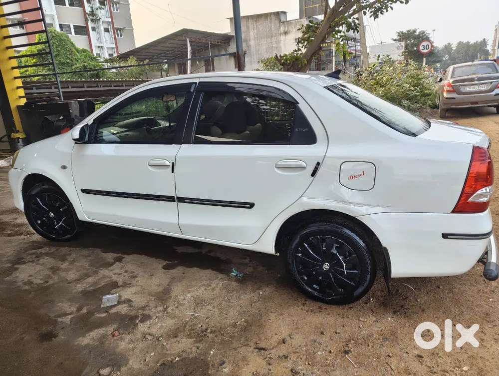 Toyota Etios 2015 Diesel Well Maintained