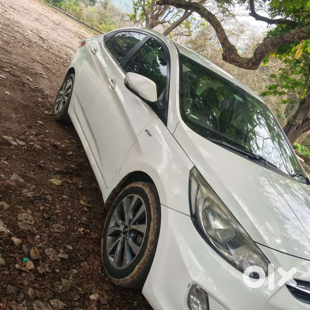 Hyundai Verna Petrol 2014