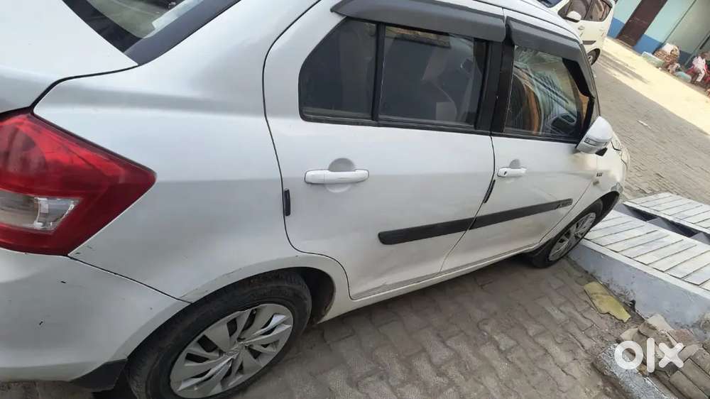 Swift Dezire Petrol+cng