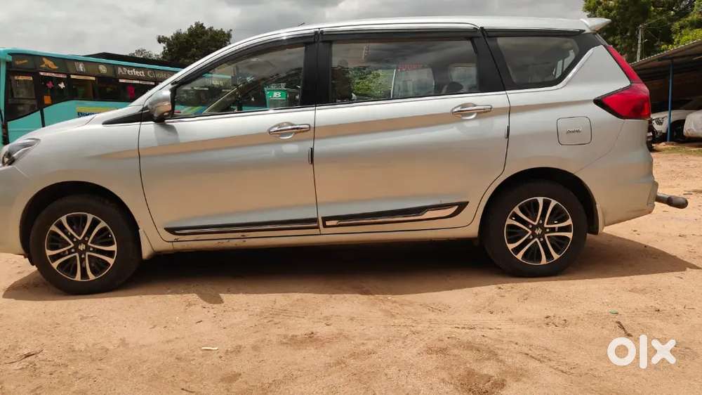 Maruti Suzuki Ertiga Zxi 2025