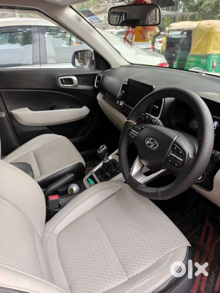 Hyundai Venue 1.0 S (o) Turbo Imt, 2023, Petrol