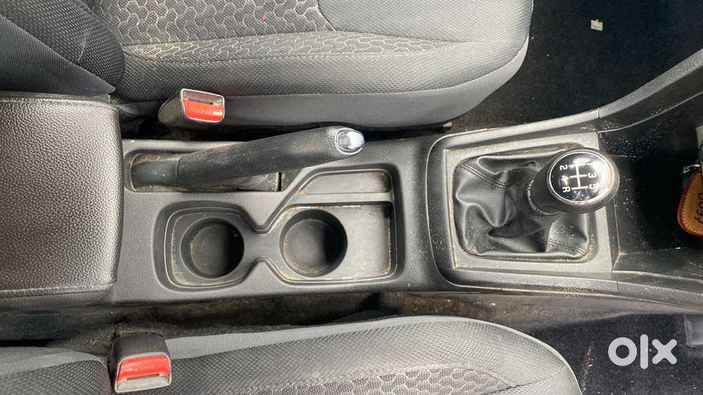 Maruti Suzuki Brezza 1.5 Zxi Smart Hybrid, 2022, Petrol