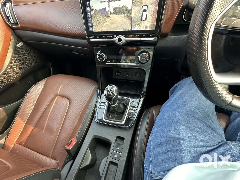 Hyundai Alcazar Signature, 2021, Petrol