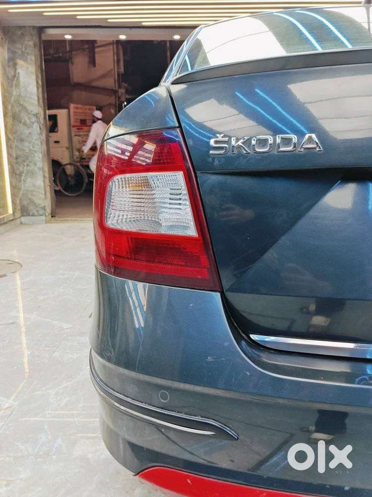 Skoda Rapid [2016-2021] 1.6 Mpi Style Plus, 2018, Petrol