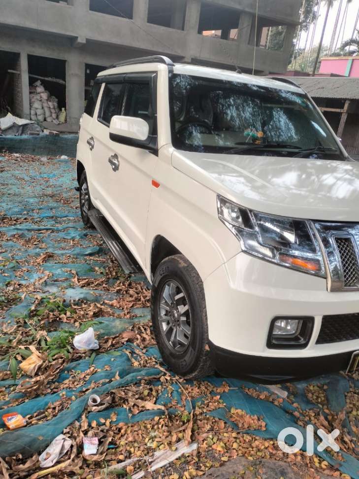Mahindra Tuv 300 T10, 2018, Diesel