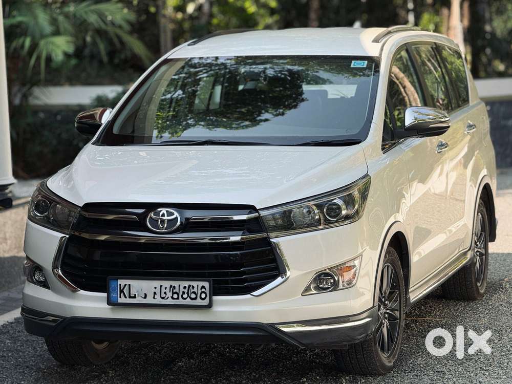 Toyota Innova Crysta 2.8 At Touring Sport, 2018, Diesel