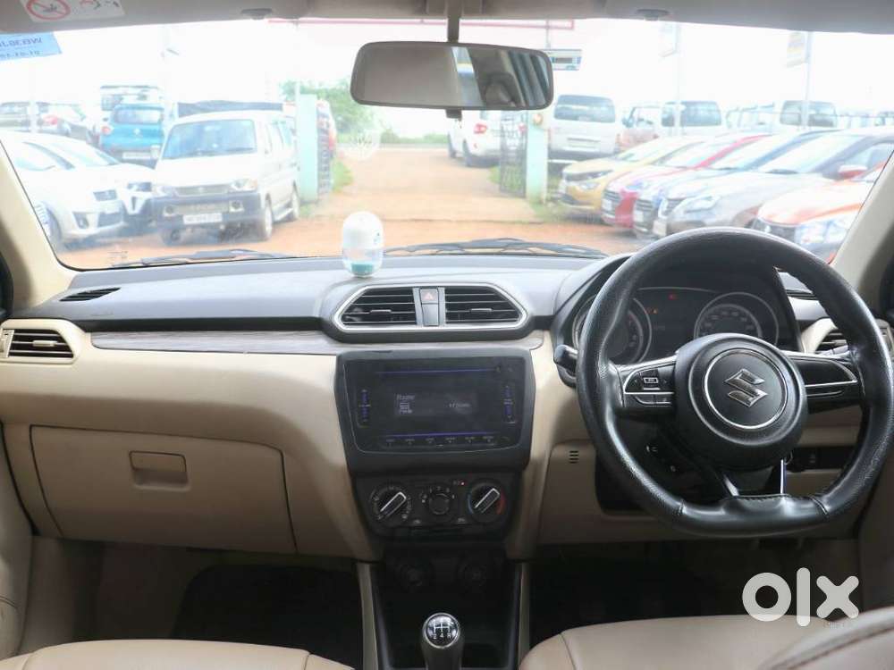 Maruti Suzuki Dzire 1.2 Vxi, 2022, Petrol