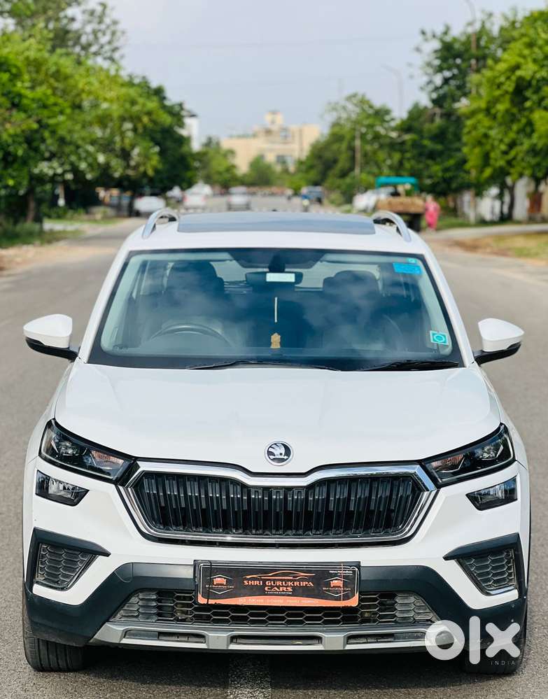 Skoda Kushaq 1.0 Tsi Style, 2023, Petrol