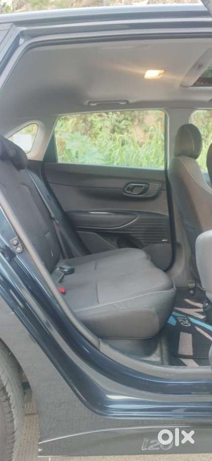 Hyundai I20 Asta (o) 1.2 Mt, 2023, Petrol