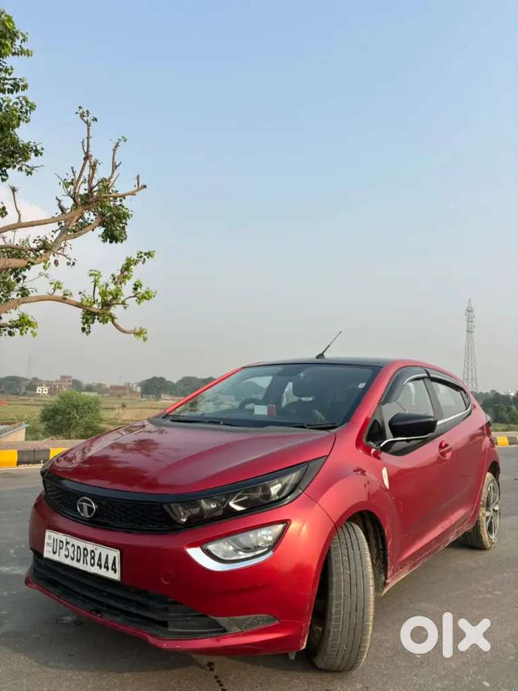 Tata Altroz 2020 Top Model