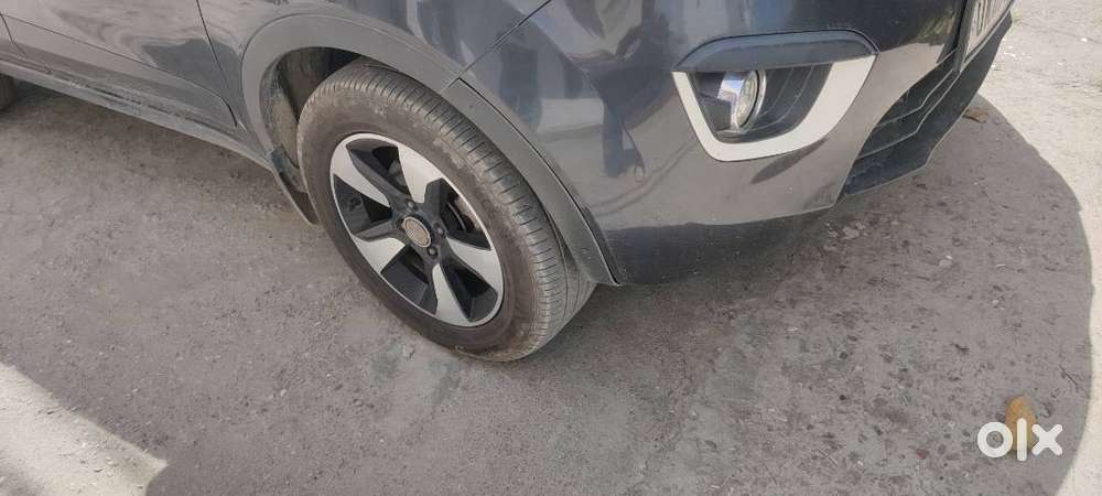 Well Maintained Tata Nexon Xz+ (diesel)  1st Owner  New Tyres & Clut