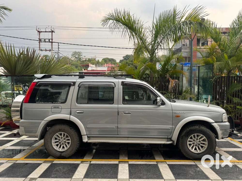 Ford Endeavour 2003 Diesel Well Maintained