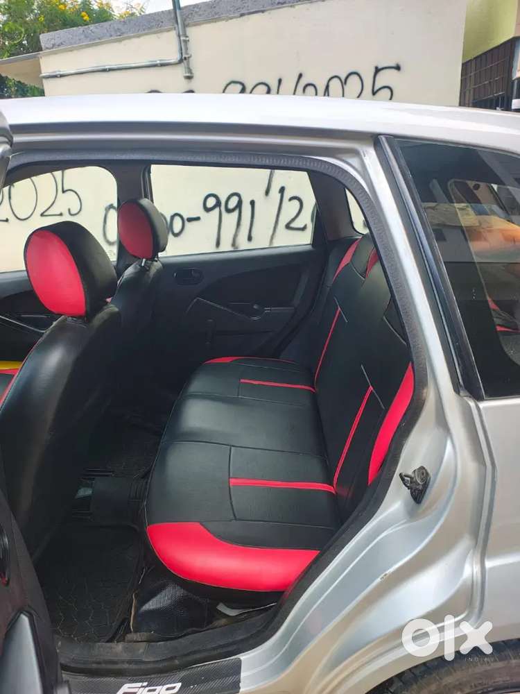 Ford Figo (2012)
