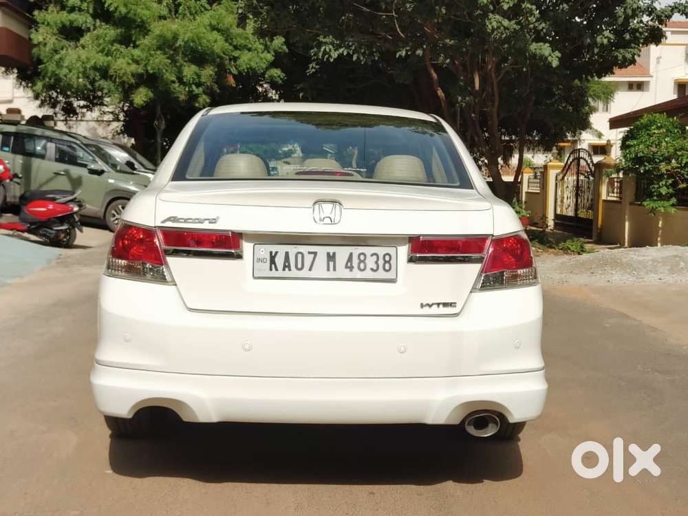 Honda Accord 2.4 Manual, 2013, Petrol