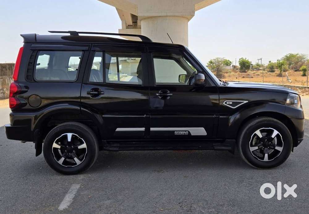 Mahindra Scorpio Classic 2.2 S 11 Mt 7 Cc, 2024, Diesel