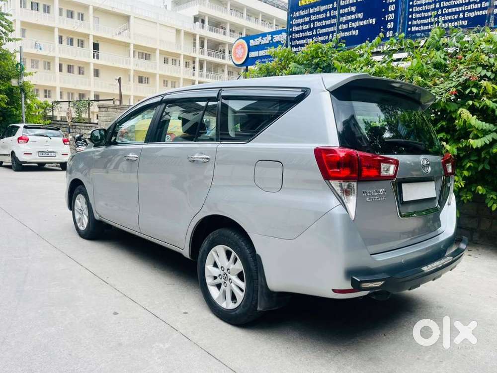 Toyota Innova Crysta 2.4 Vx Mt 8s, 2016, Diesel