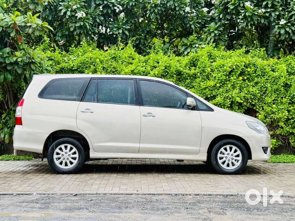 Toyota Innova 2.5 Z Diesel 7 Seater, 2013, Diesel