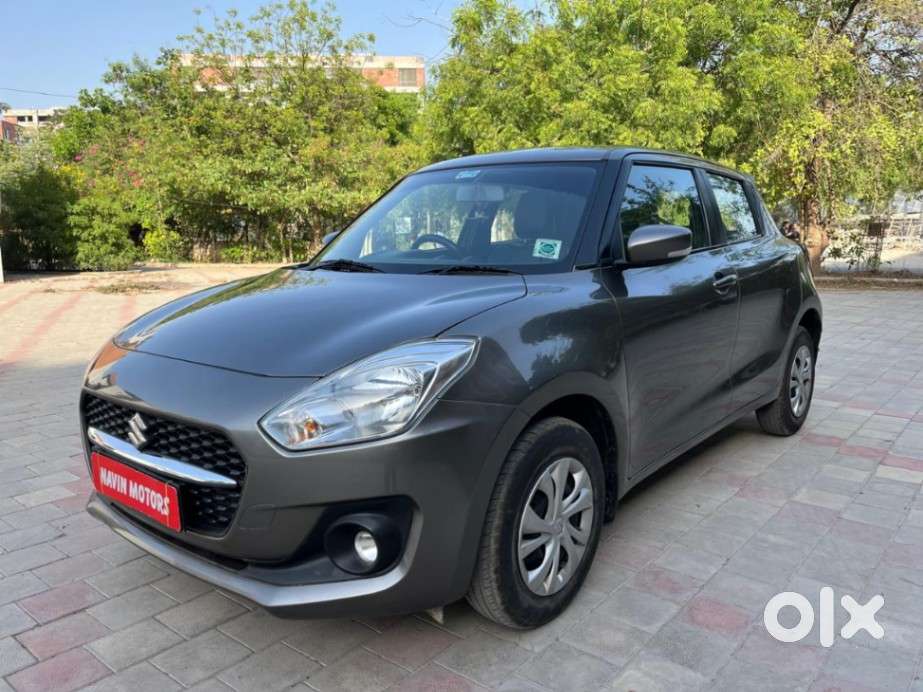 Maruti Suzuki Swift Vxi + Manual, 2022, Petrol
