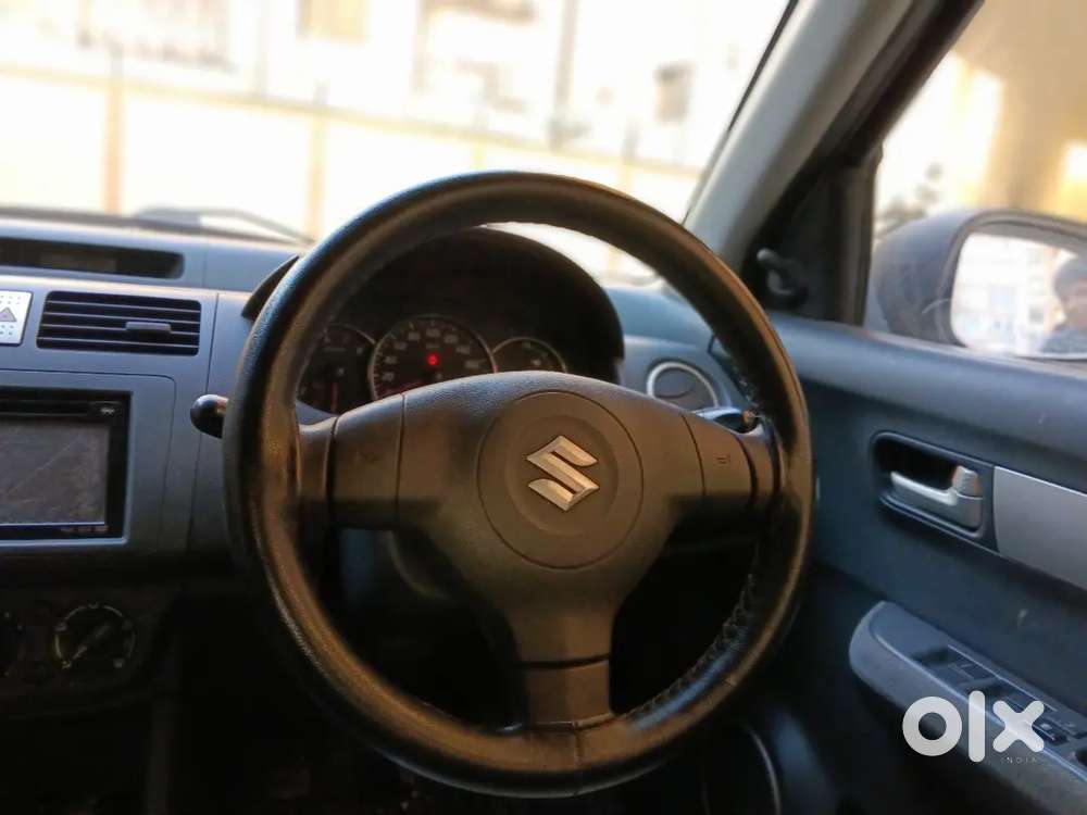 Maruti Suzuki Dzire Cng ઘરઘરાવ સારી કંડીશનની ગાડી તાત્કાલિક વેચવાની છે