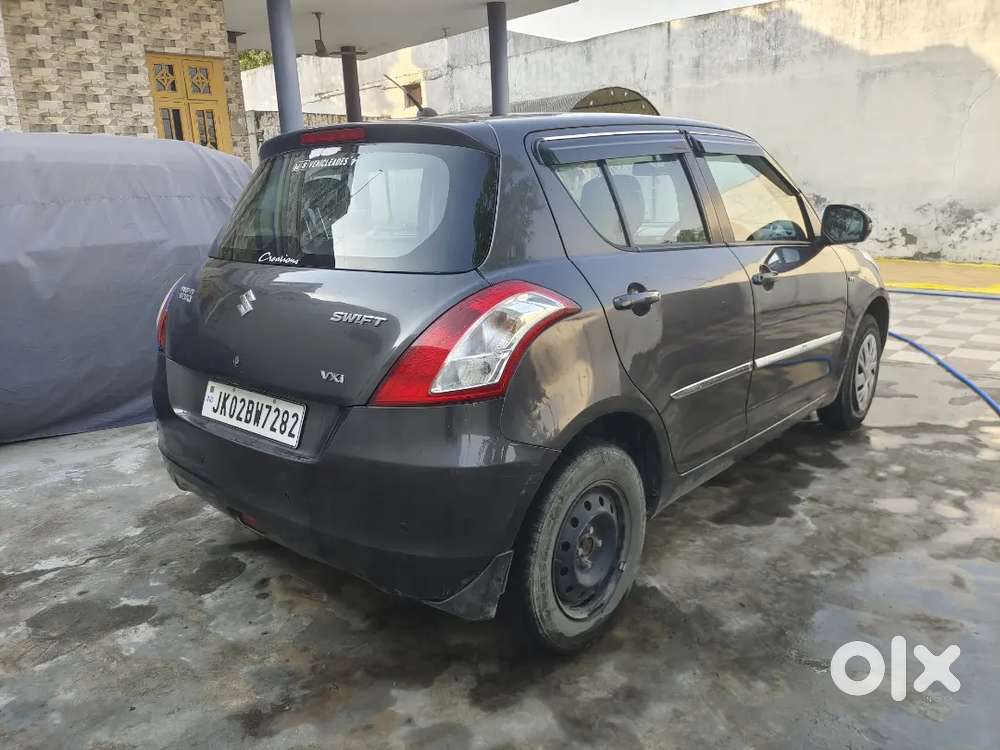 Maruti Suzuki Swift 2017 Petrol Manual