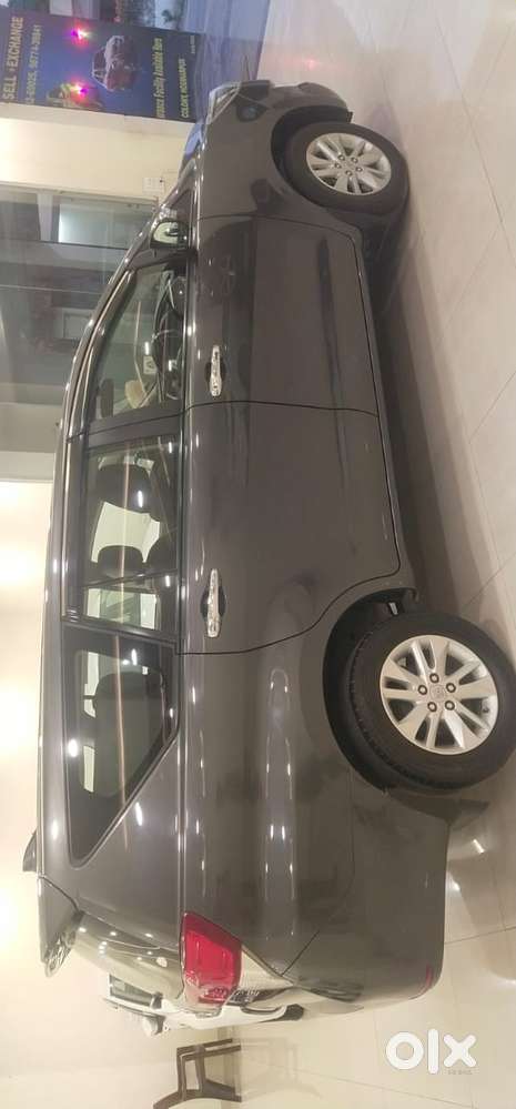 Toyota Innova Crysta [2020-ongoing] 2.7 Gx Mt 7 Str, 2020, Diesel