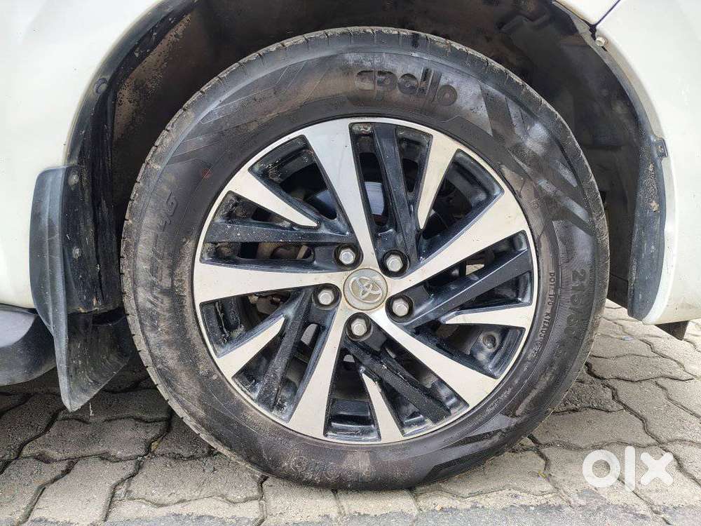 Toyota Innova Crysta