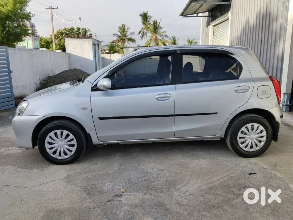 Toyota Etios Liva 2012 Manual
