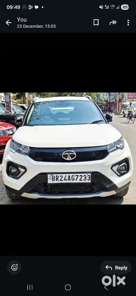 Use Karne Wala Koi Nahi Hai Mai Bahar Rahta Hu