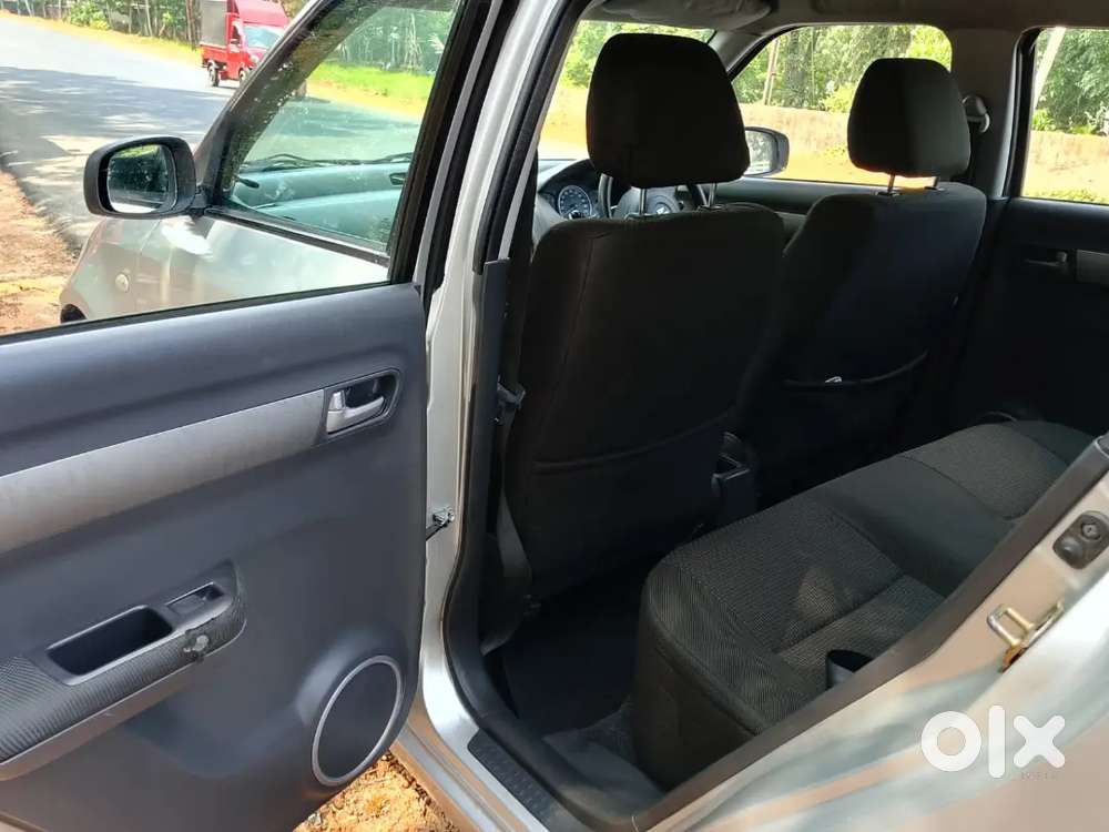 Maruti Suzuki Swift 2006