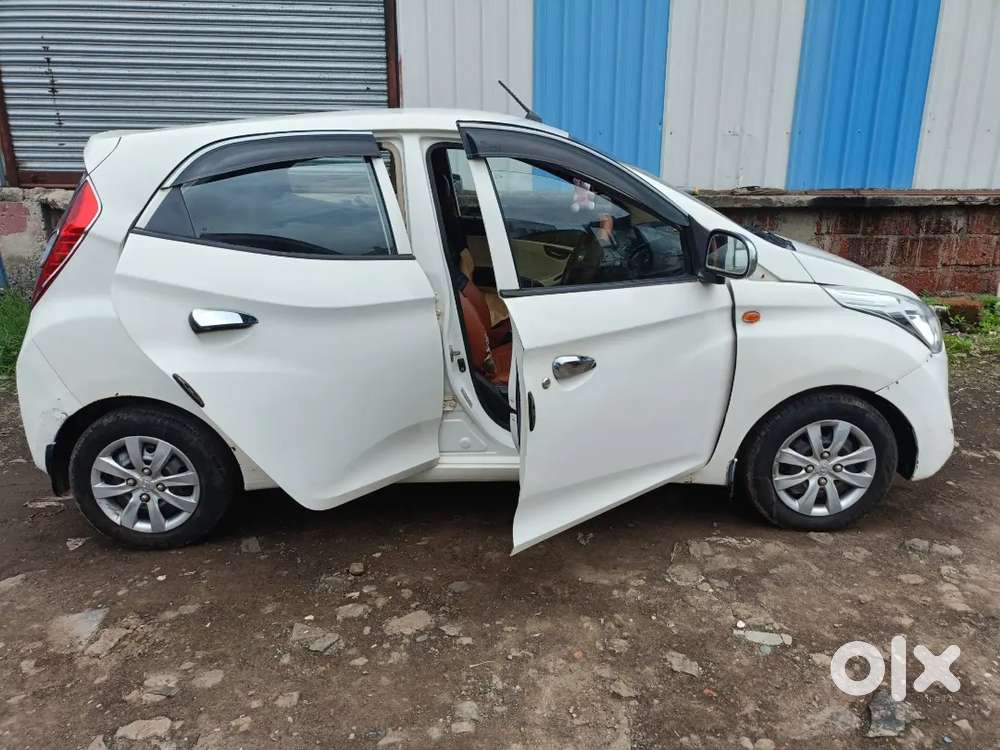 Hyundai Eon 0.8 Magna 2012 Petrol