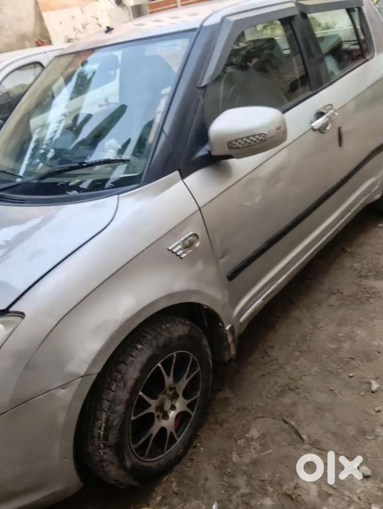 Maruti Suzuki Swift 2009 Diesel 100000 Km Driven