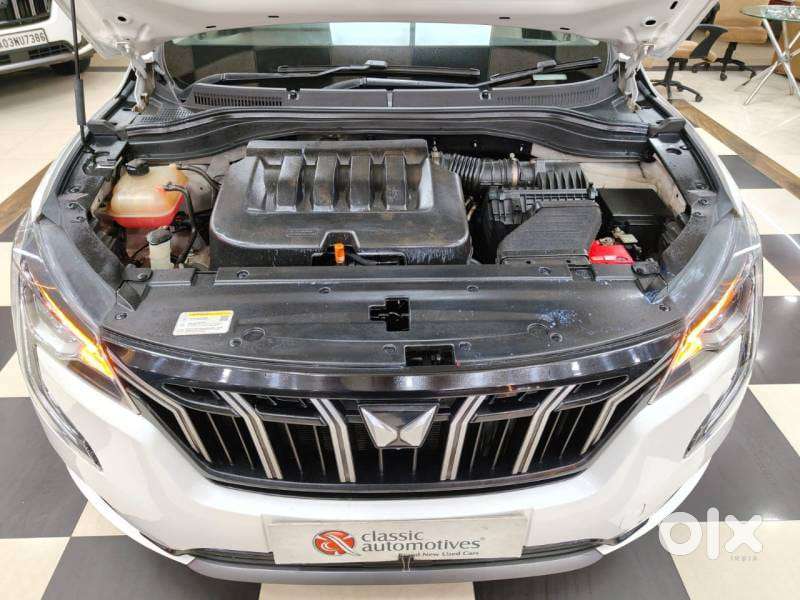 Mahindra Xuv700 2.0 Ax 7 Petrol At Luxury Pack Str, 2022, Petrol
