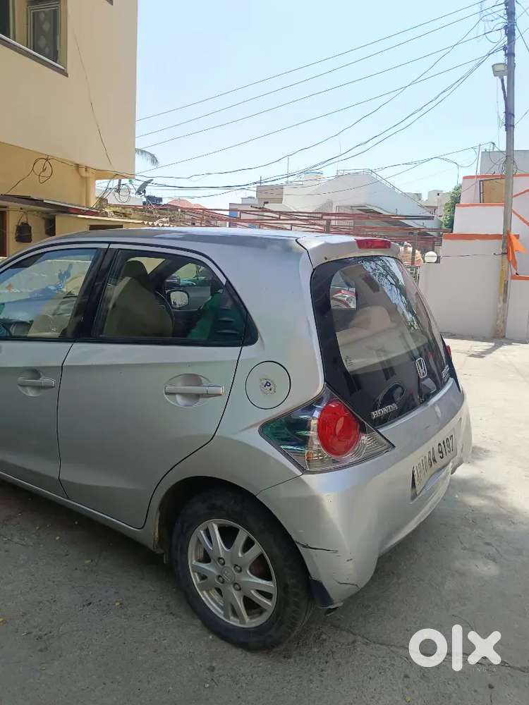 Honda Brio 2012